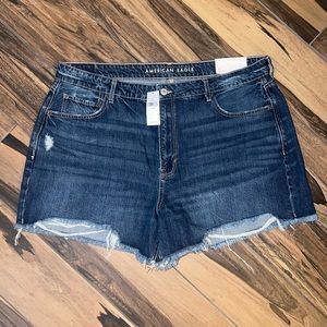 NWT Women’s American Eagle jean shorts